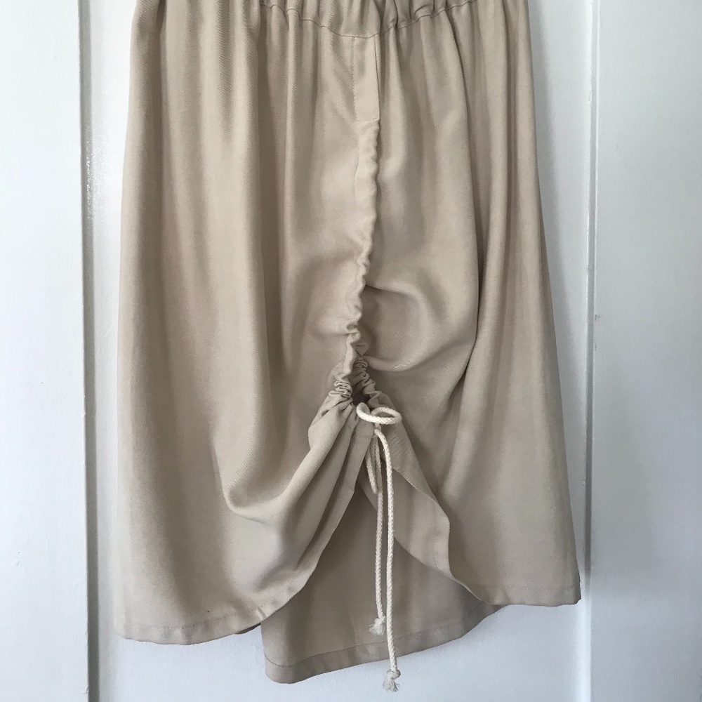 Disiree Klein khaki pull adjustable skirt size M L